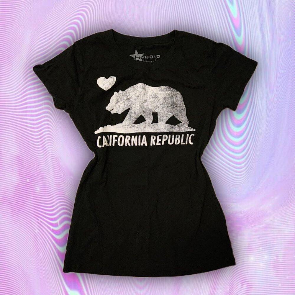 Hybrid Apparel distressed California Republic bear shirt